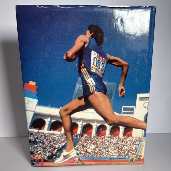 1984 L.A. Summer Olympics Souvenir Hardcover Book...Rare.. - Picture 2 of 10